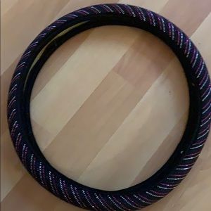 Steering wheel cover